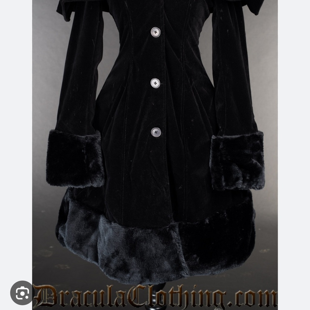 Gothic-Anna Karenina-style Velvet Warm Winter Coat